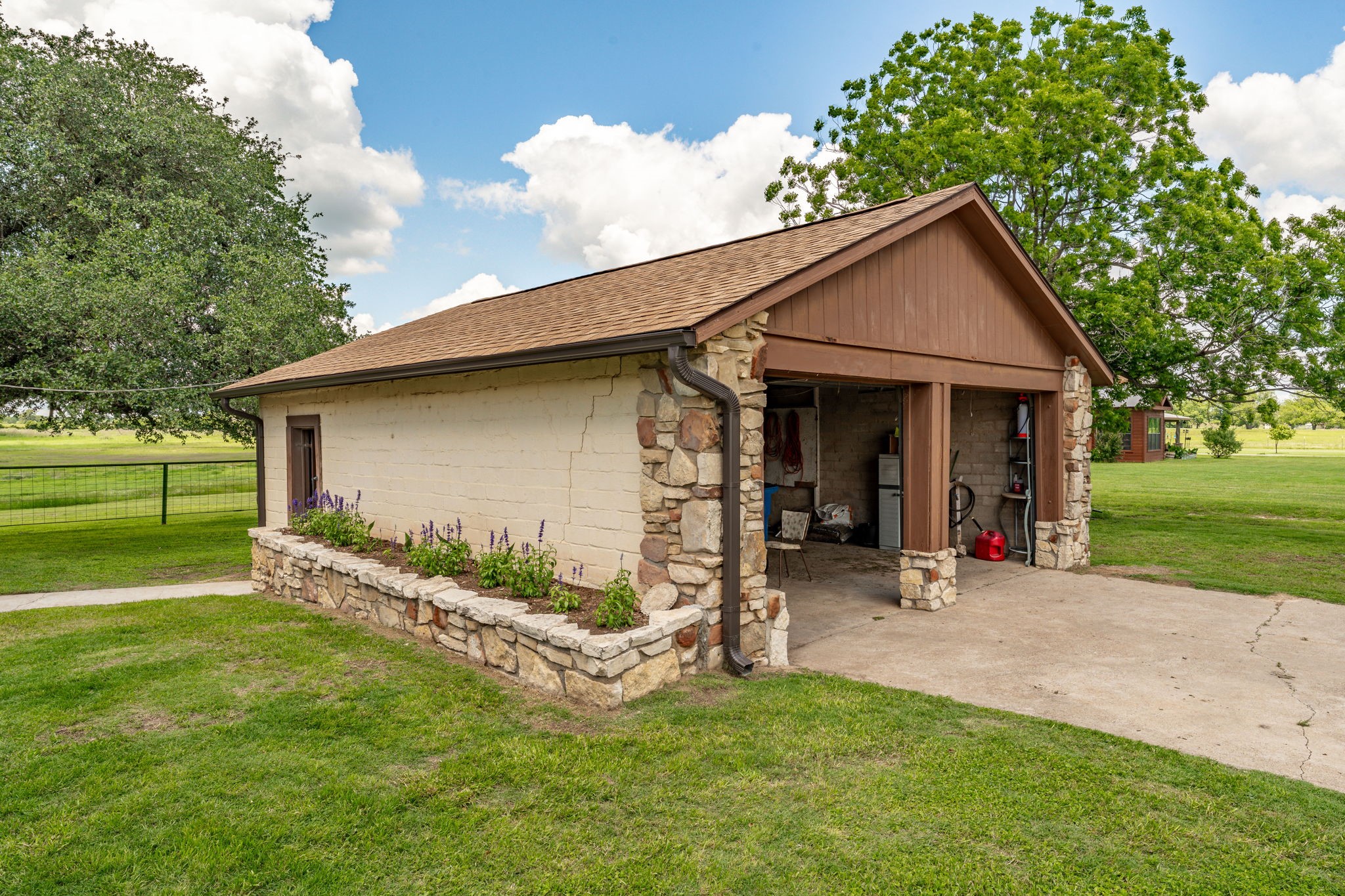 2036 County Road 242 Dublin TX 76446