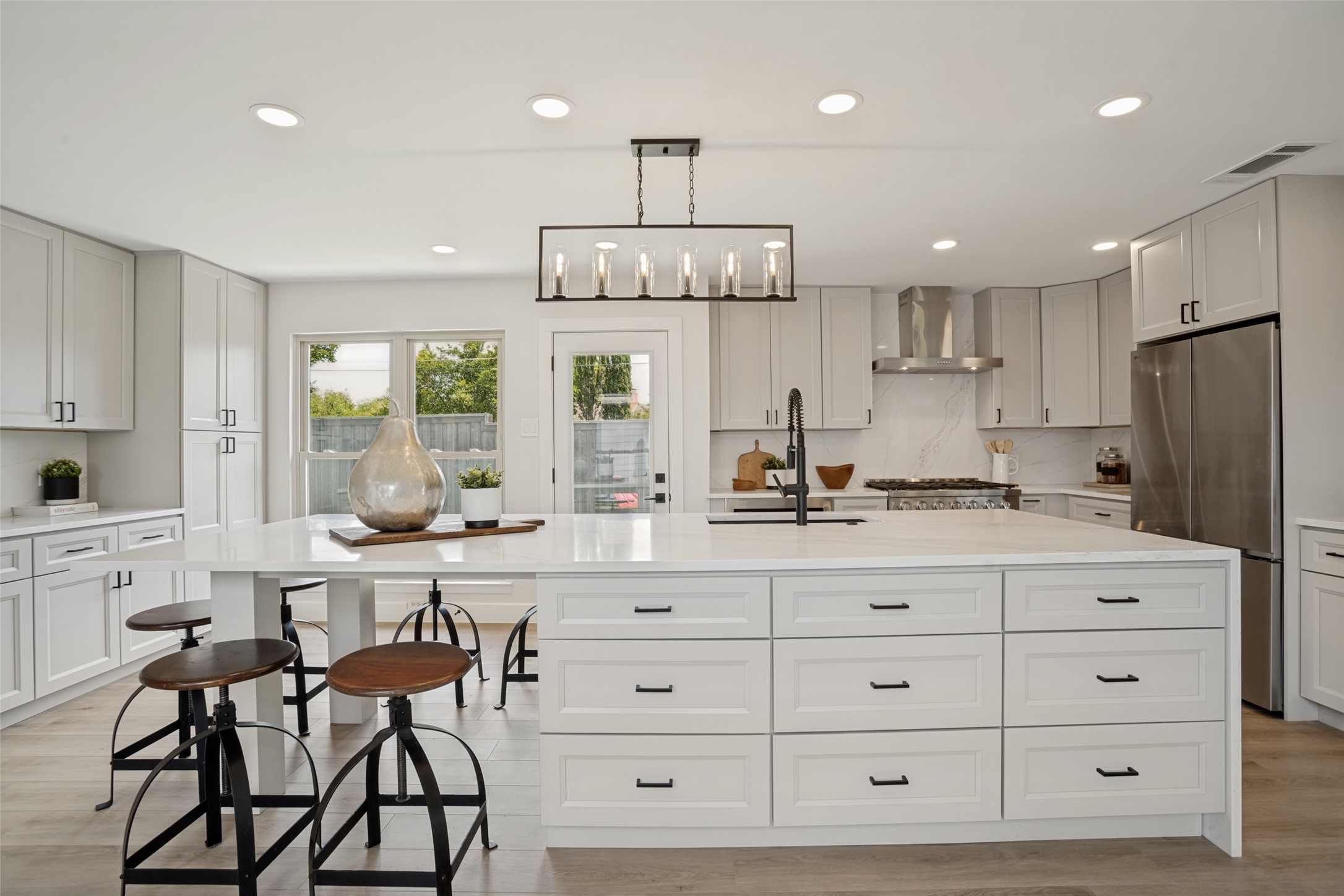 6311 Black Berry Lane Dallas TX 75248