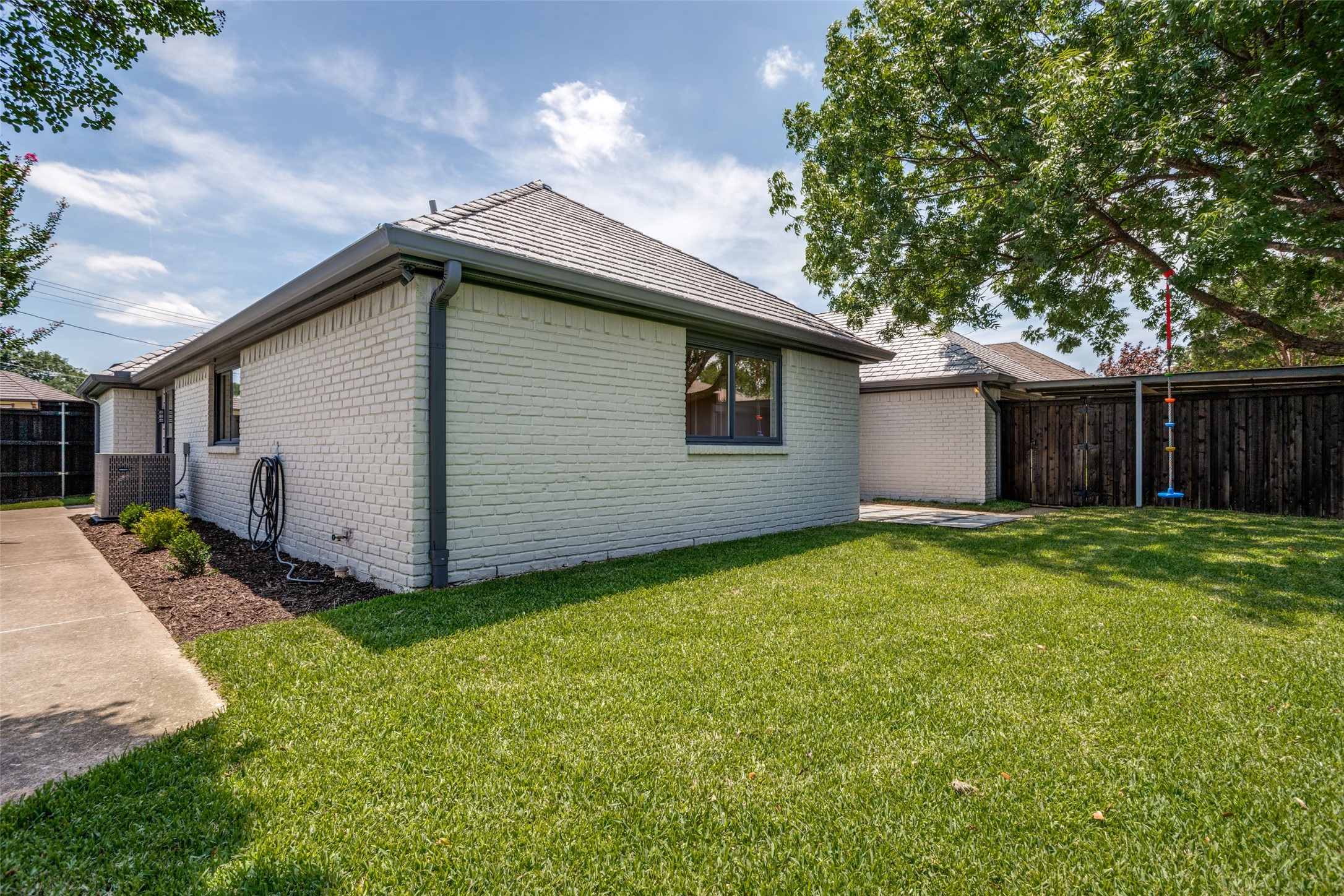6311 Black Berry Lane Dallas TX 75248