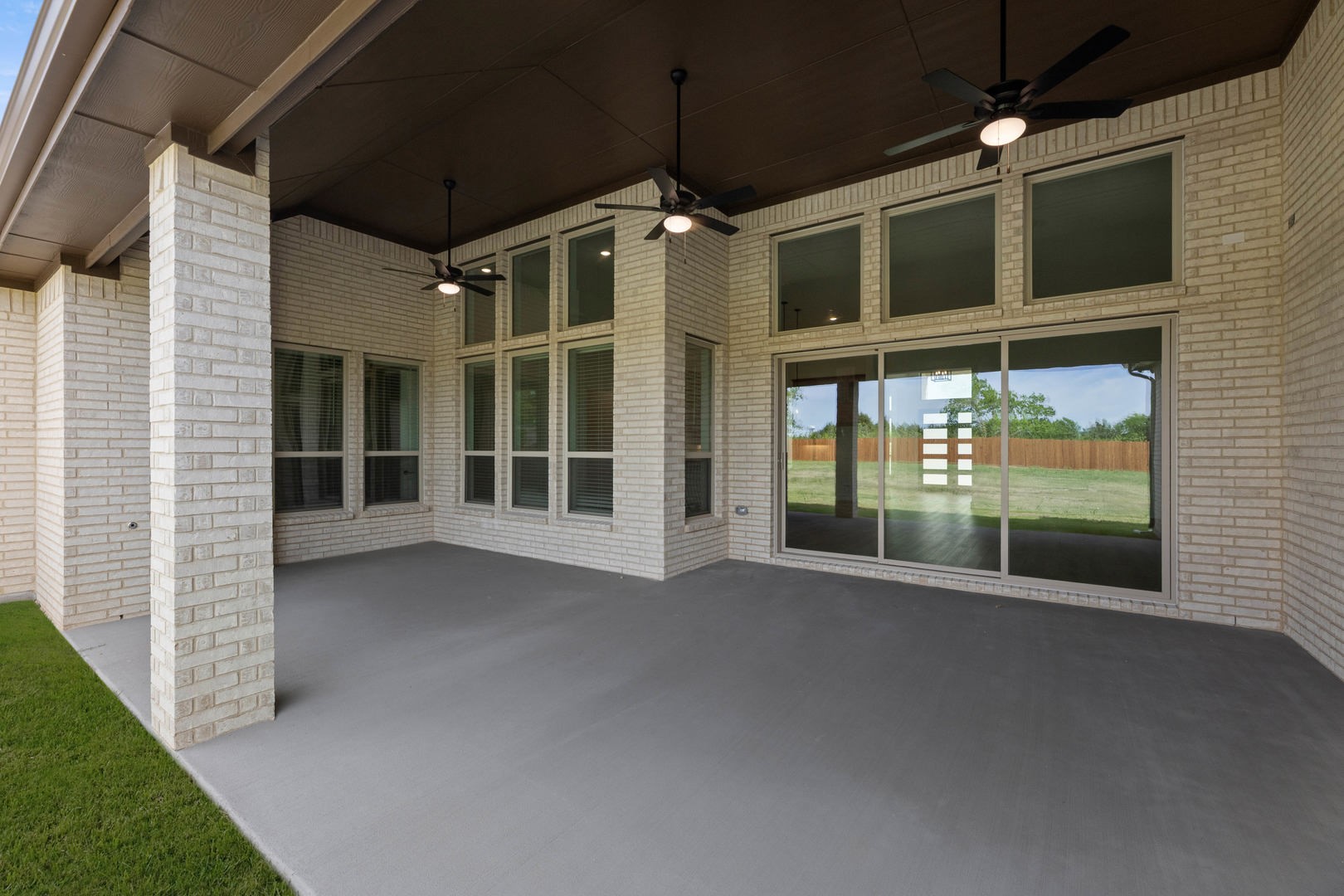 241 Broadmoor Lane Ovilla TX 75154