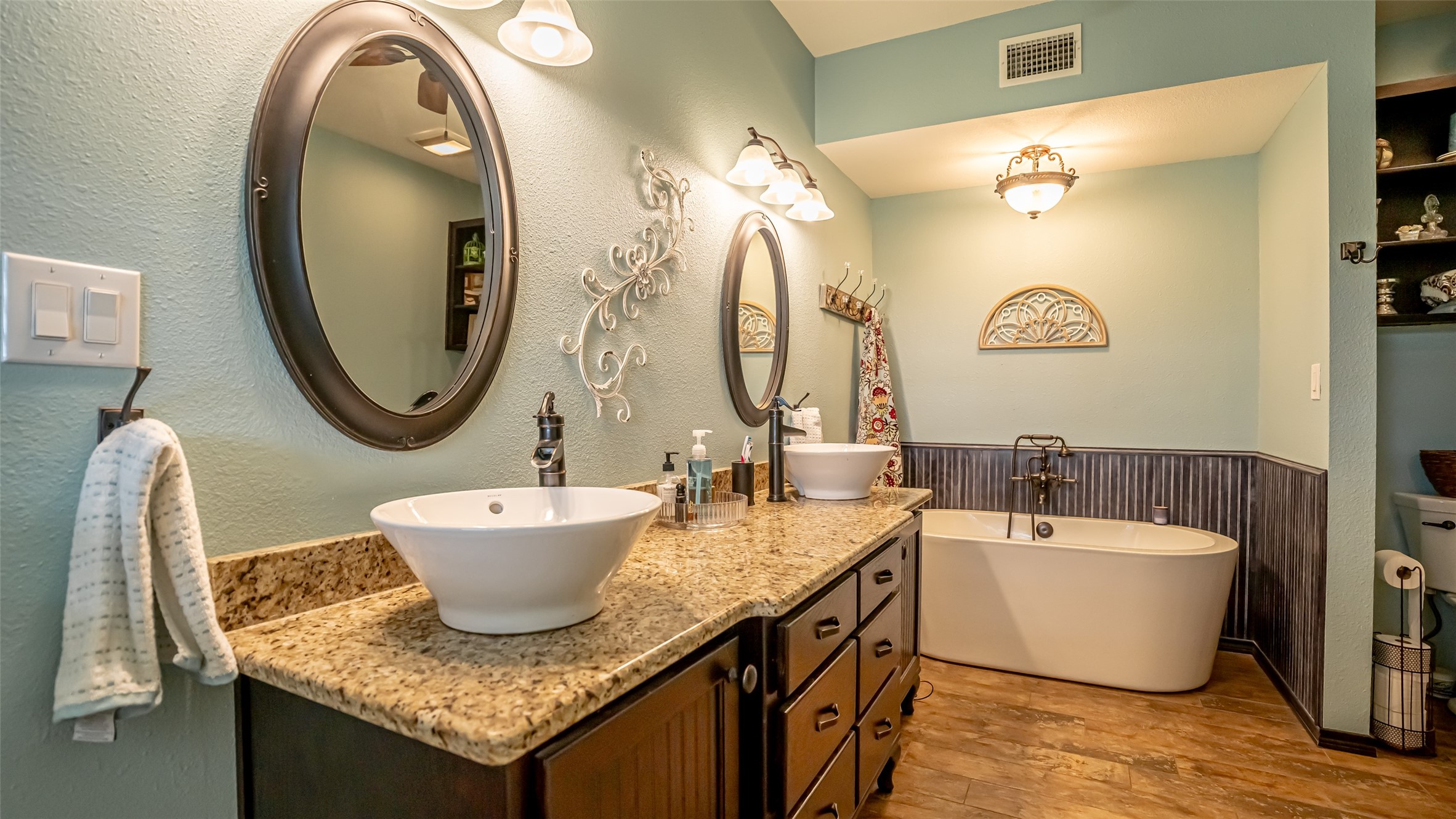 4515 E Renfro Street Alvarado TX 76009