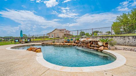 4515 E Renfro Street Alvarado TX 76009