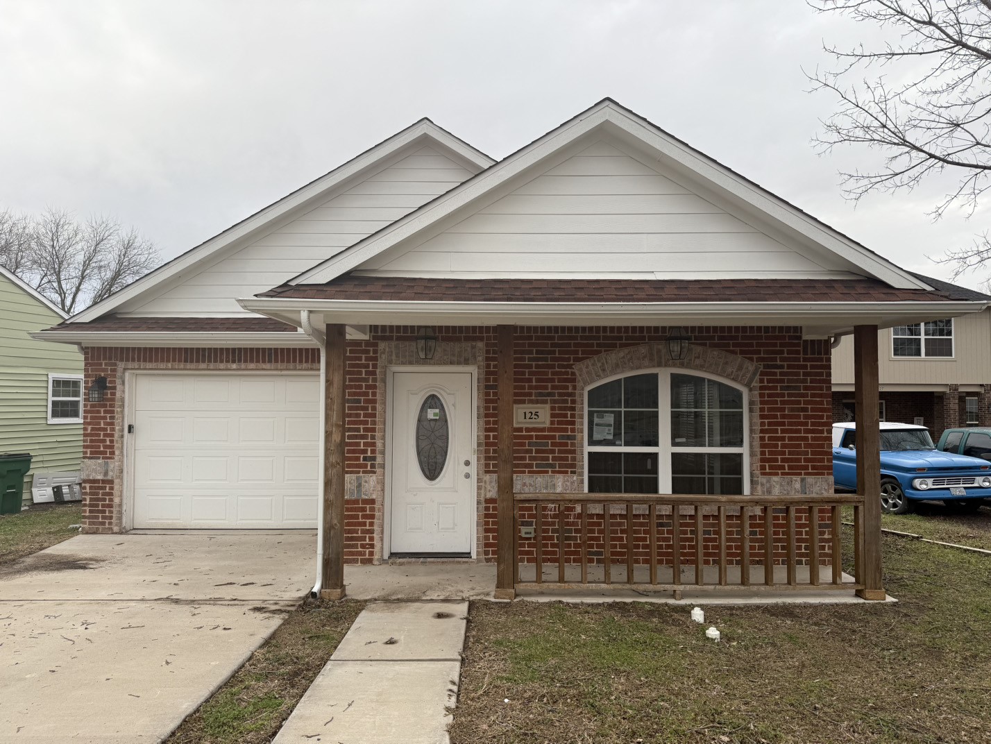 125 N Aiken Street Waxahachie TX 75165