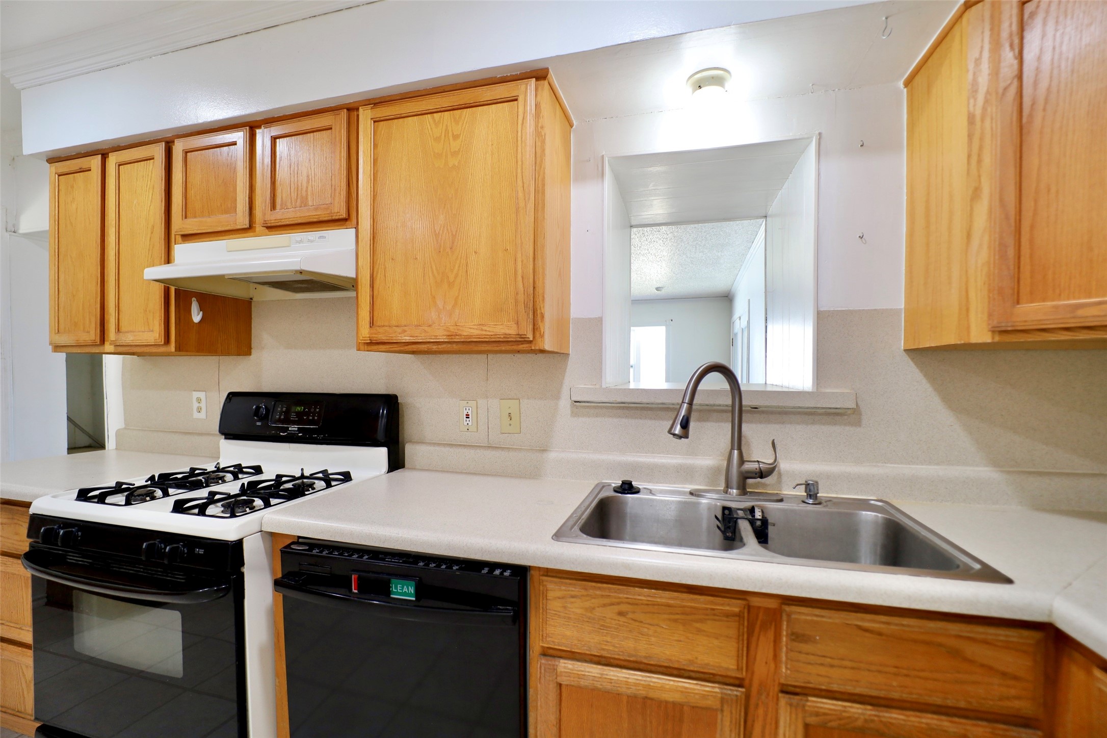 1914 Del Oak Drive Mesquite TX 75149