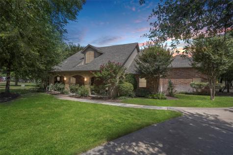 301 S Oakvista Court Aledo TX 76008