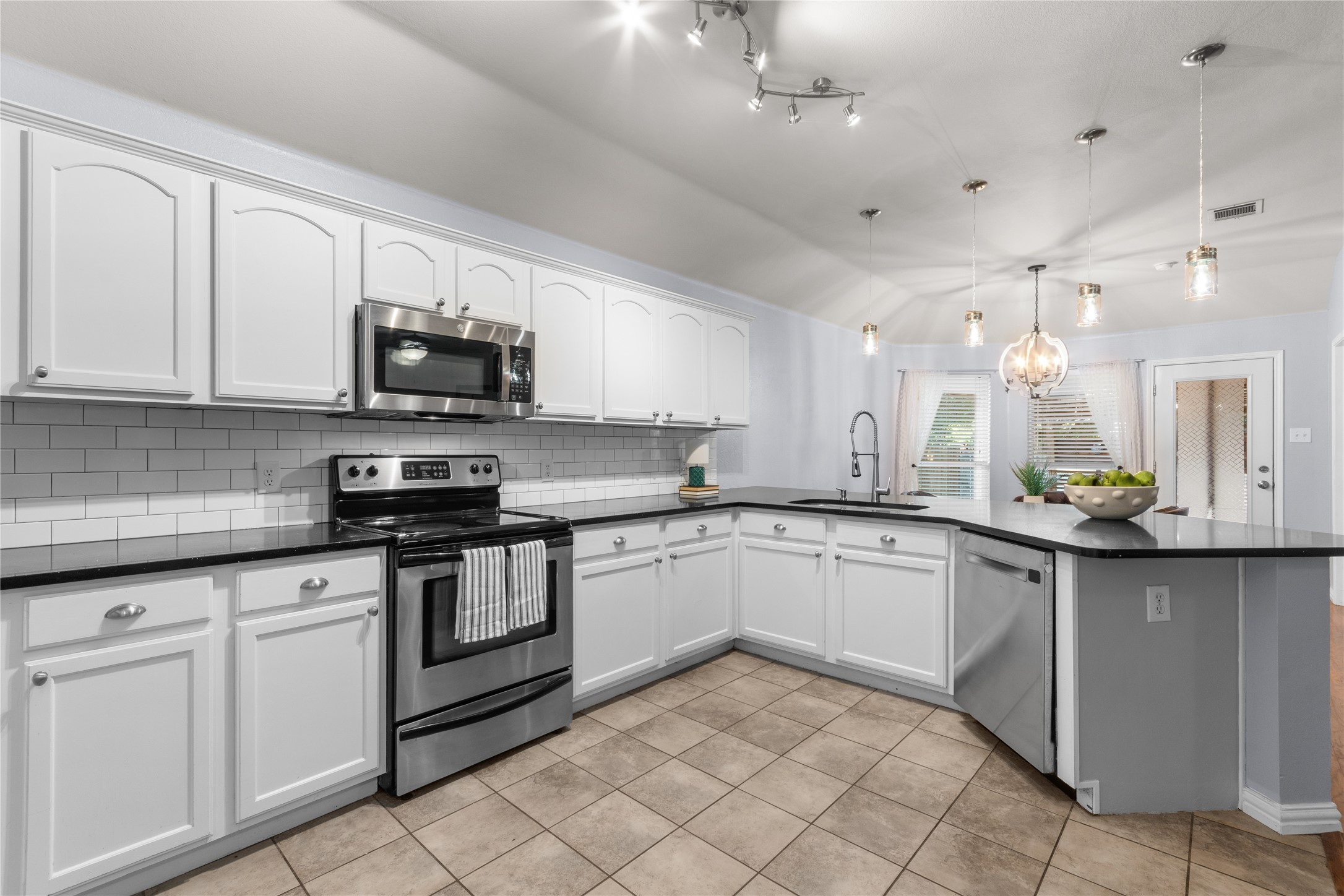 2801 Gabriel Drive Mckinney TX 75071