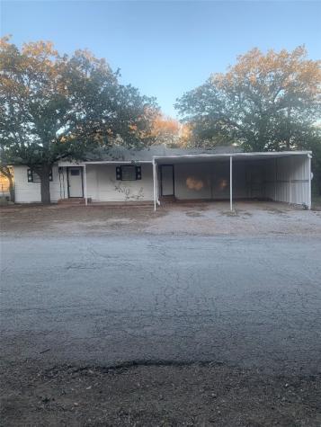 7711 Blarney Drive Brownwood TX 76801