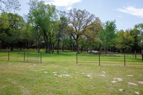 411 County Road 4313 Ben Wheeler TX 75754