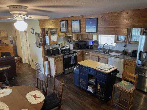4950 Fm 937 Groesbeck TX 76642