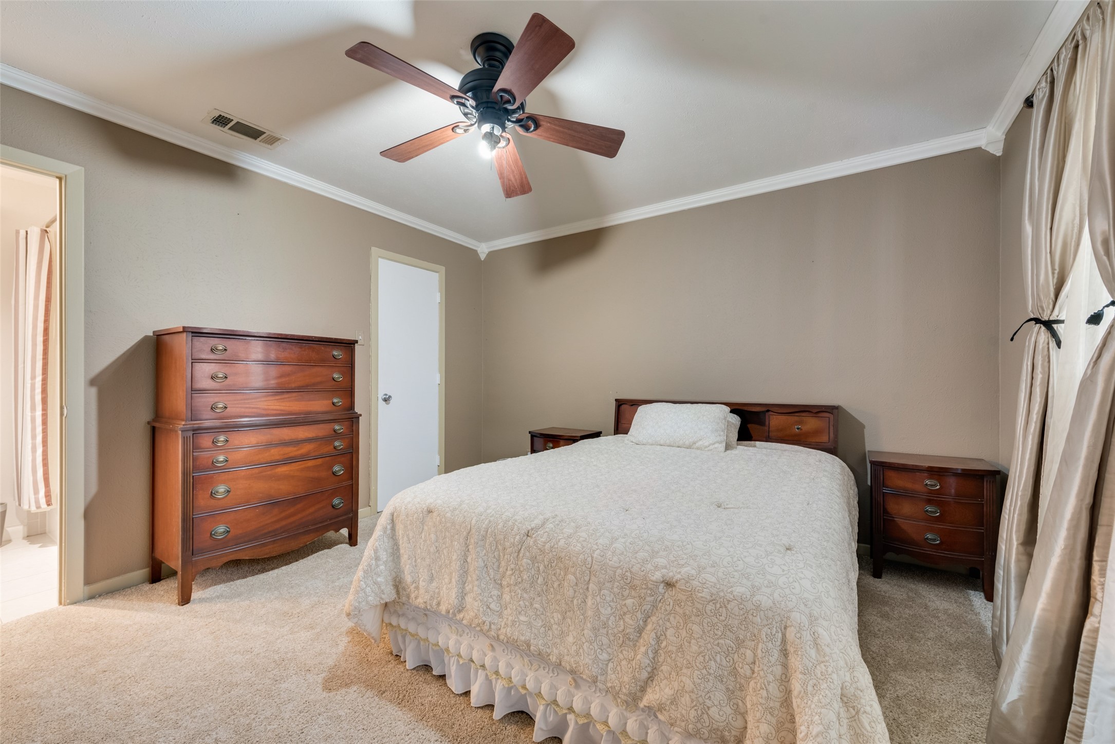 6805 Fernshaw Drive Dallas TX 75248
