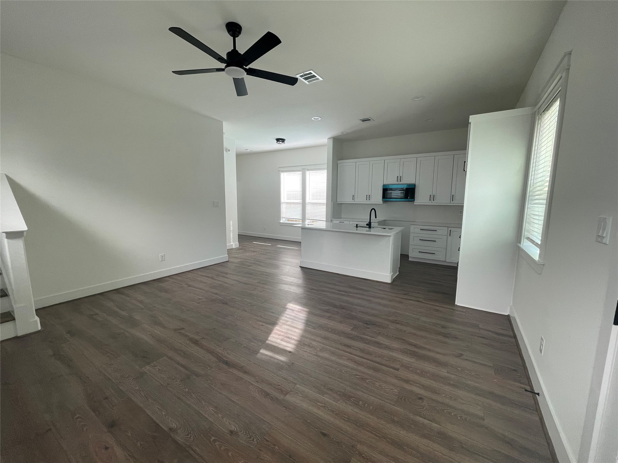 3535 Spring Avenue Dallas TX 75210