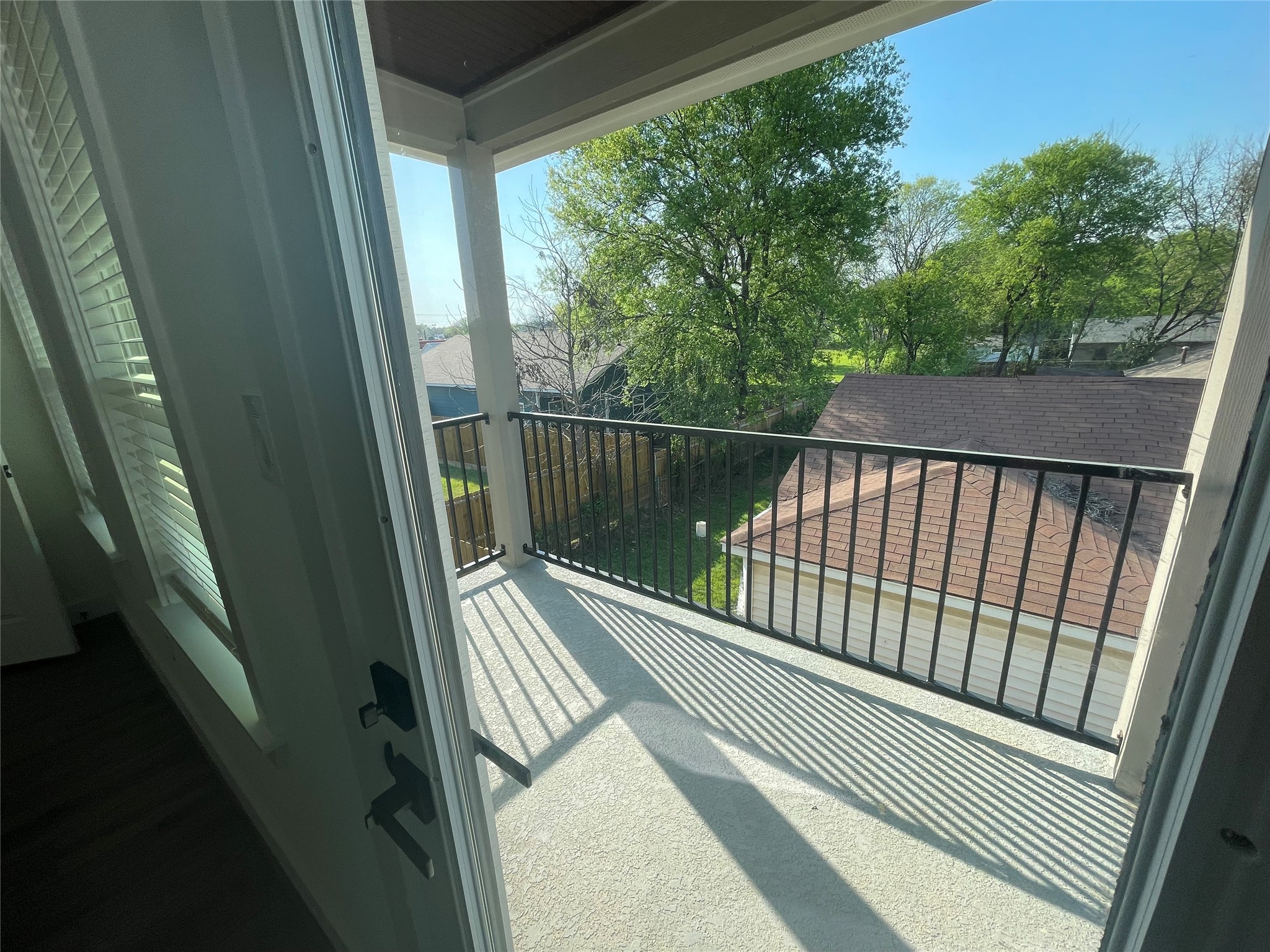 3535 Spring Avenue Dallas TX 75210