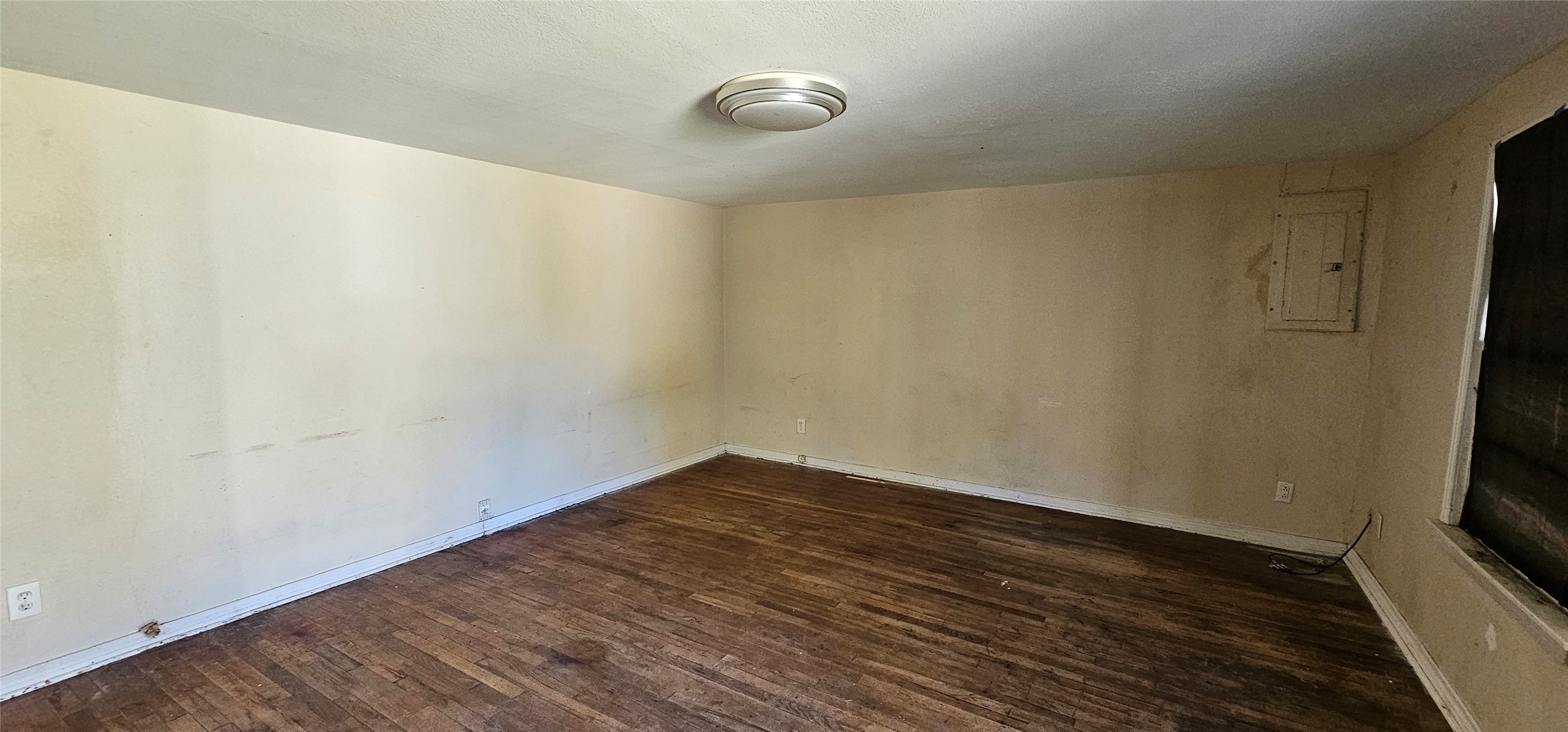 1713 W Frank Street Grand Saline TX 75140