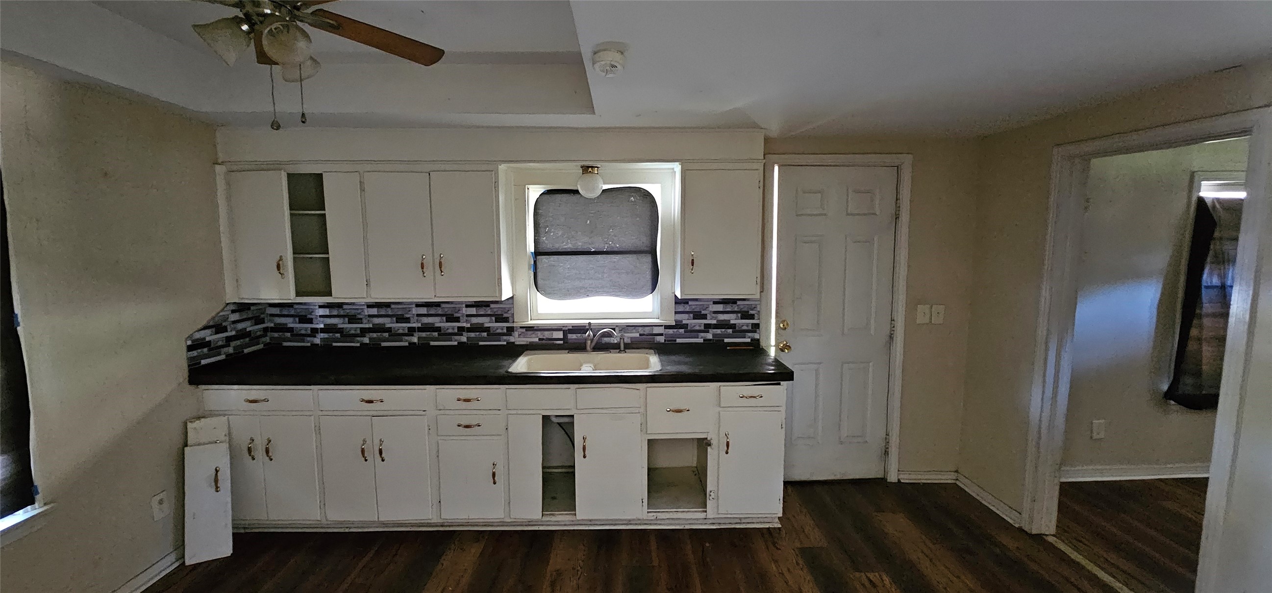1713 W Frank Street Grand Saline TX 75140
