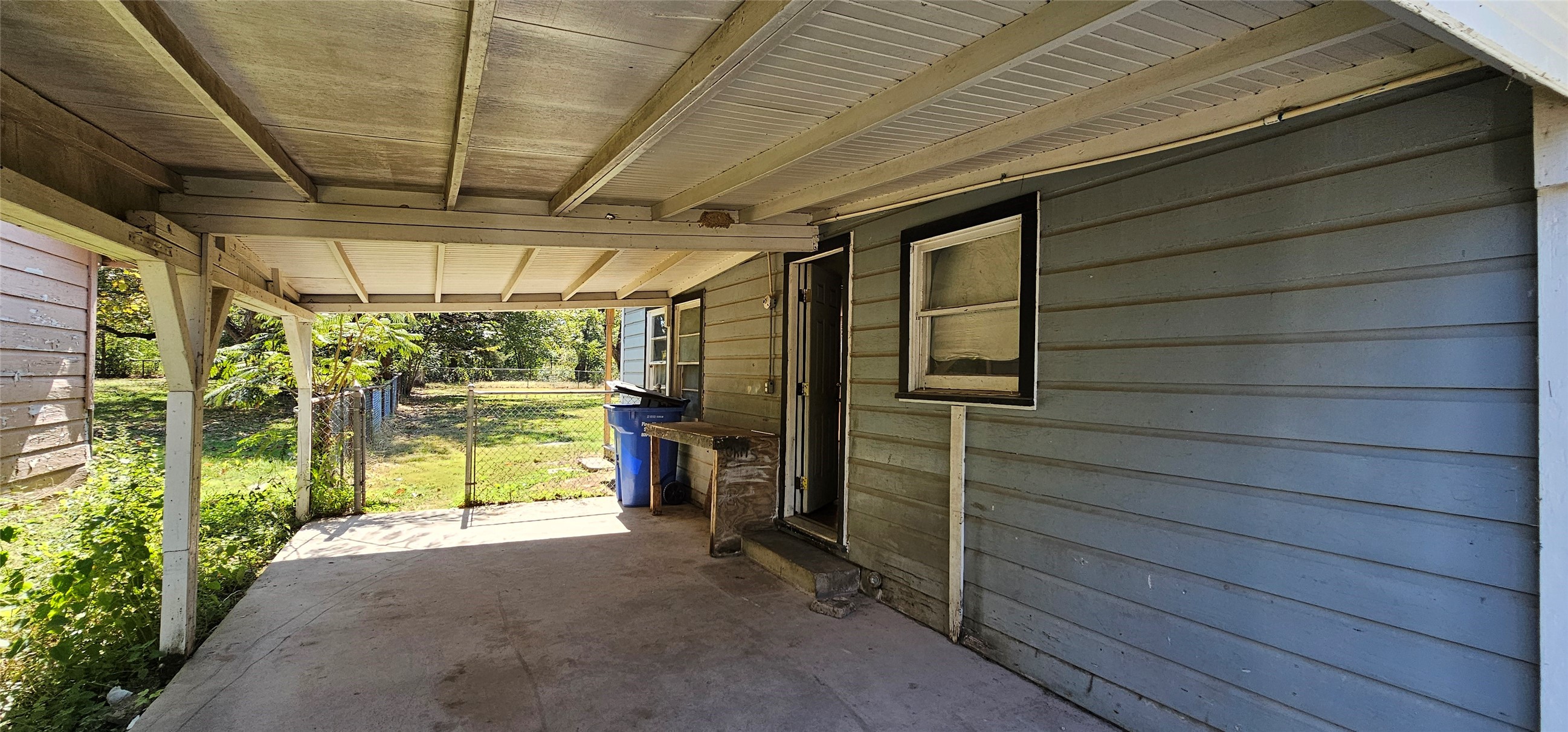 1713 W Frank Street Grand Saline TX 75140