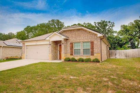17356 Stacy Street Lindale TX 75771
