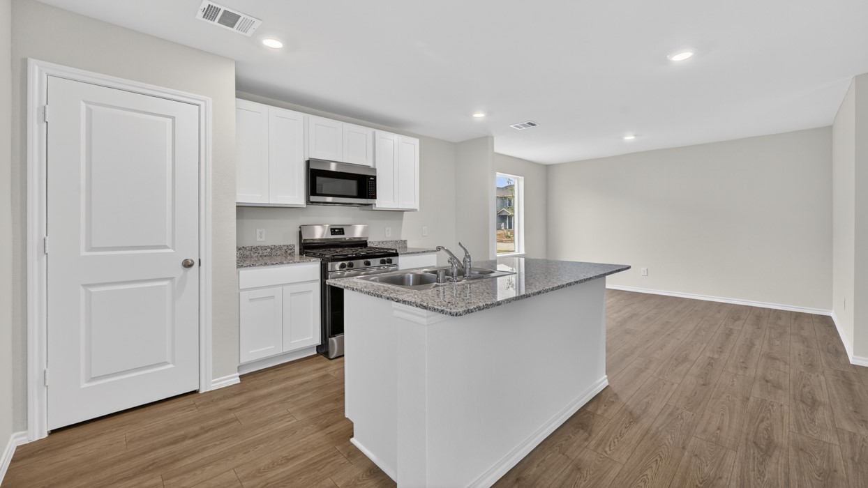 3503 Spring Time Street Talty TX 75126