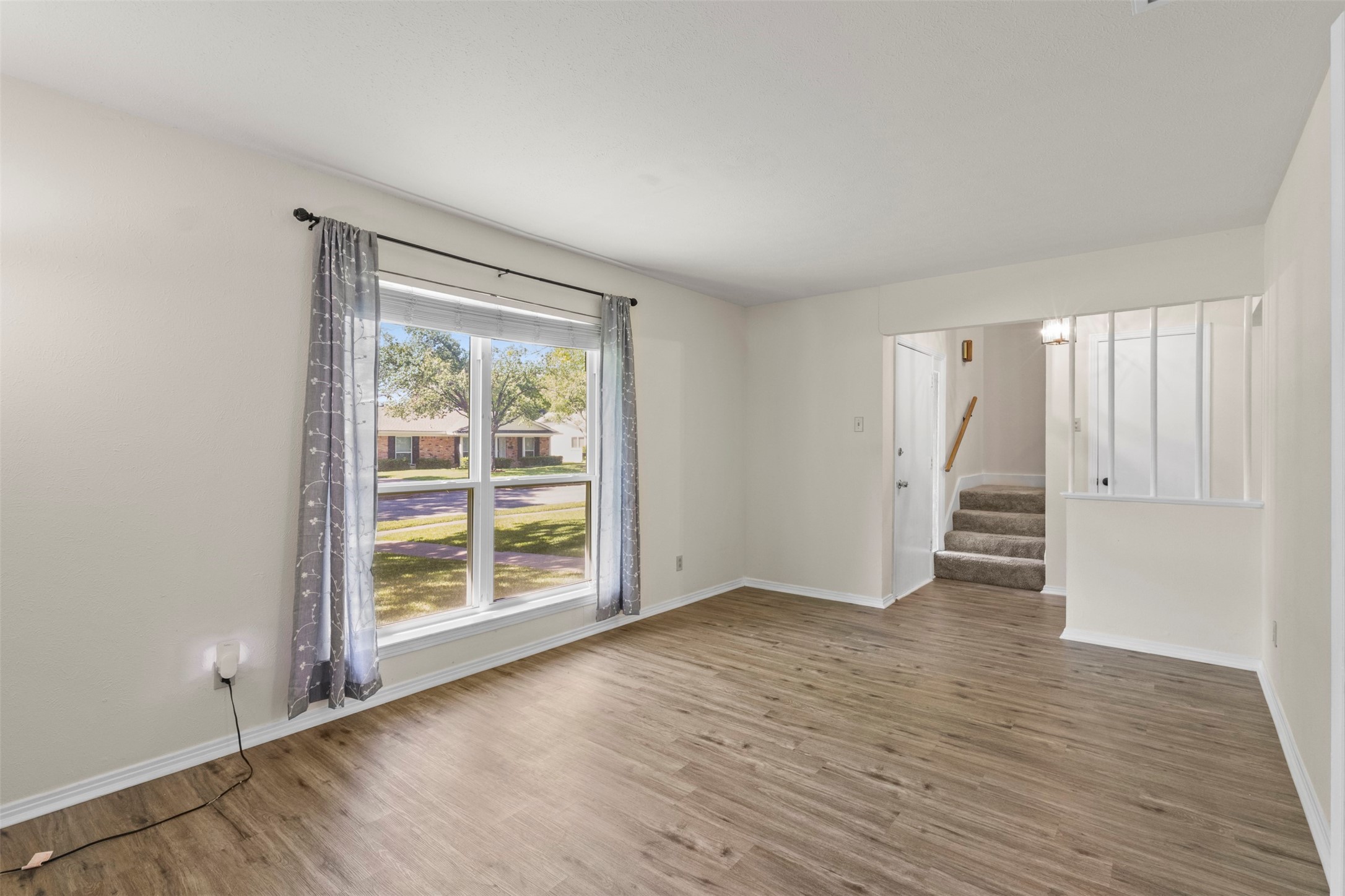 738 Kingswood Avenue Richardson TX 75080