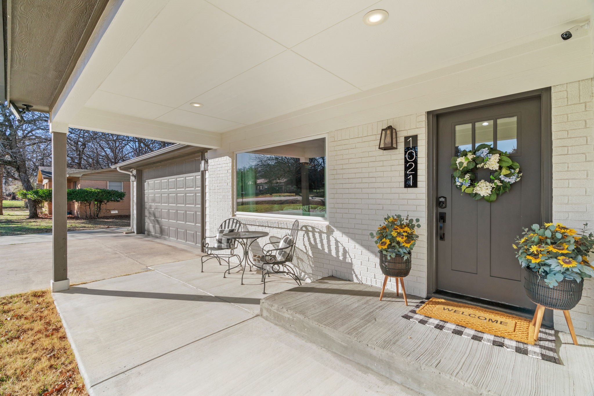 1021 Poe Street Azle TX 76020