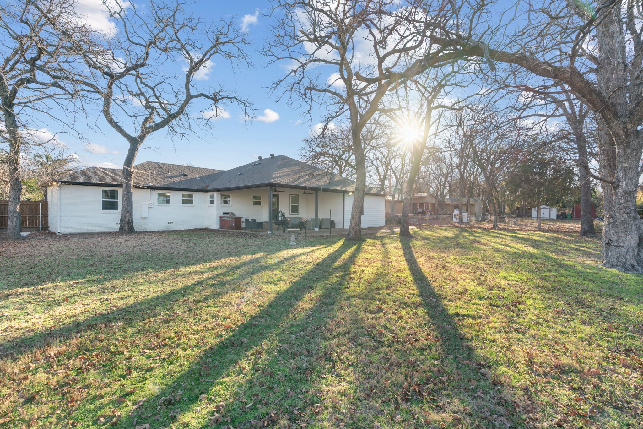 1021 Poe Street Azle TX 76020