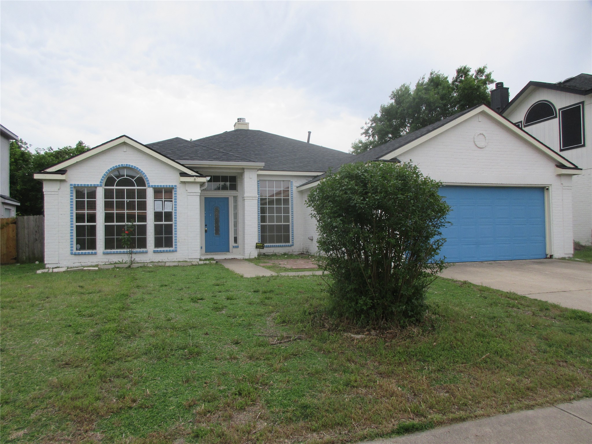 214 Westbrook Drive Arlington TX 76002