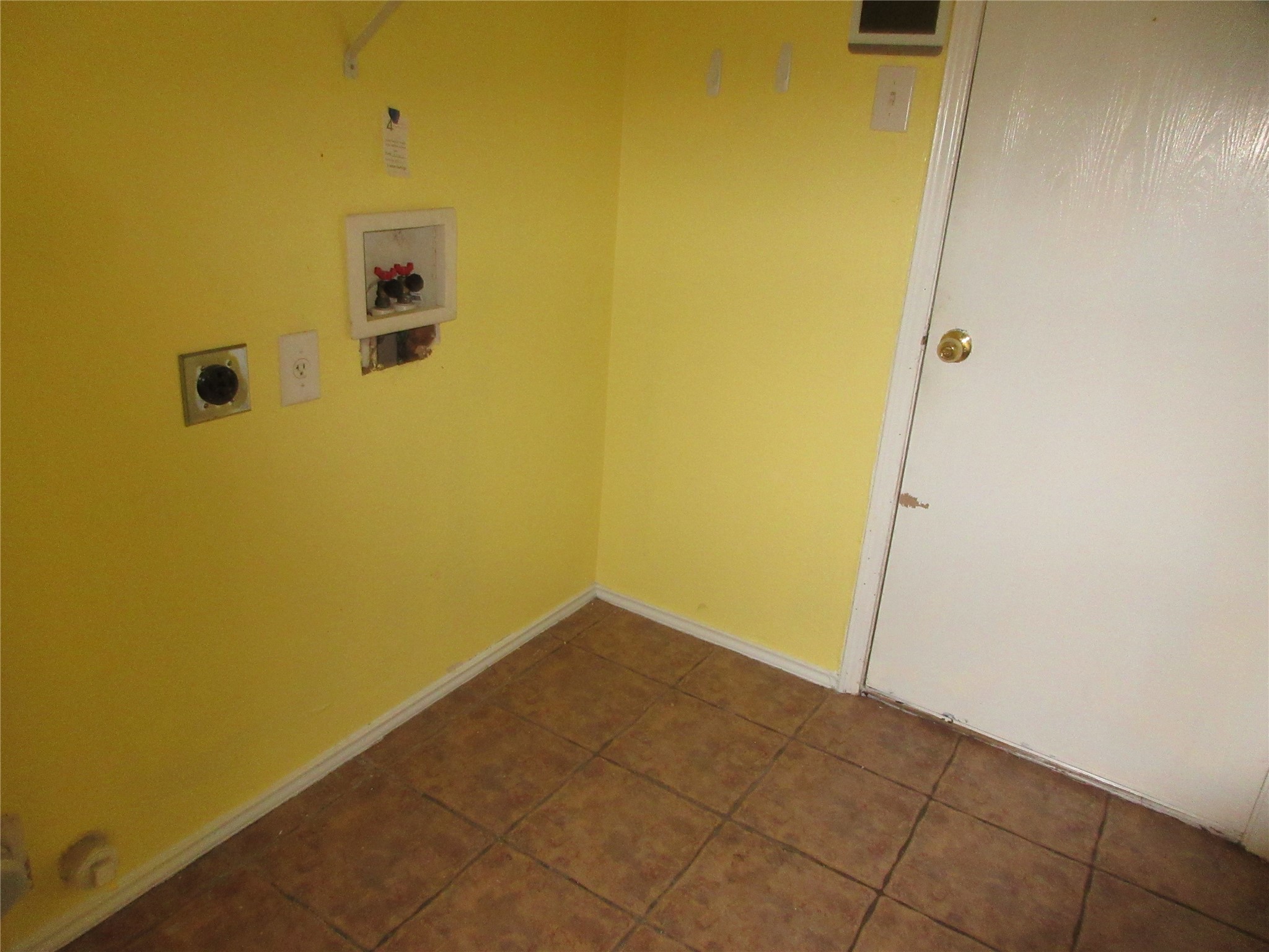 214 Westbrook Drive Arlington TX 76002