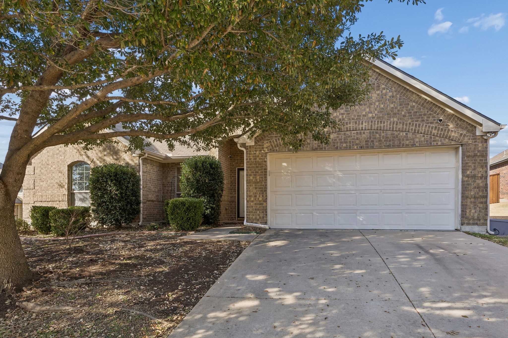 1603 Crescent Oak Street Wylie TX 75098