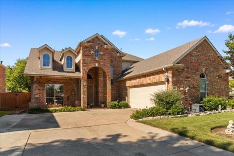 8402 Pecan Creek Drive Arlington TX 76001