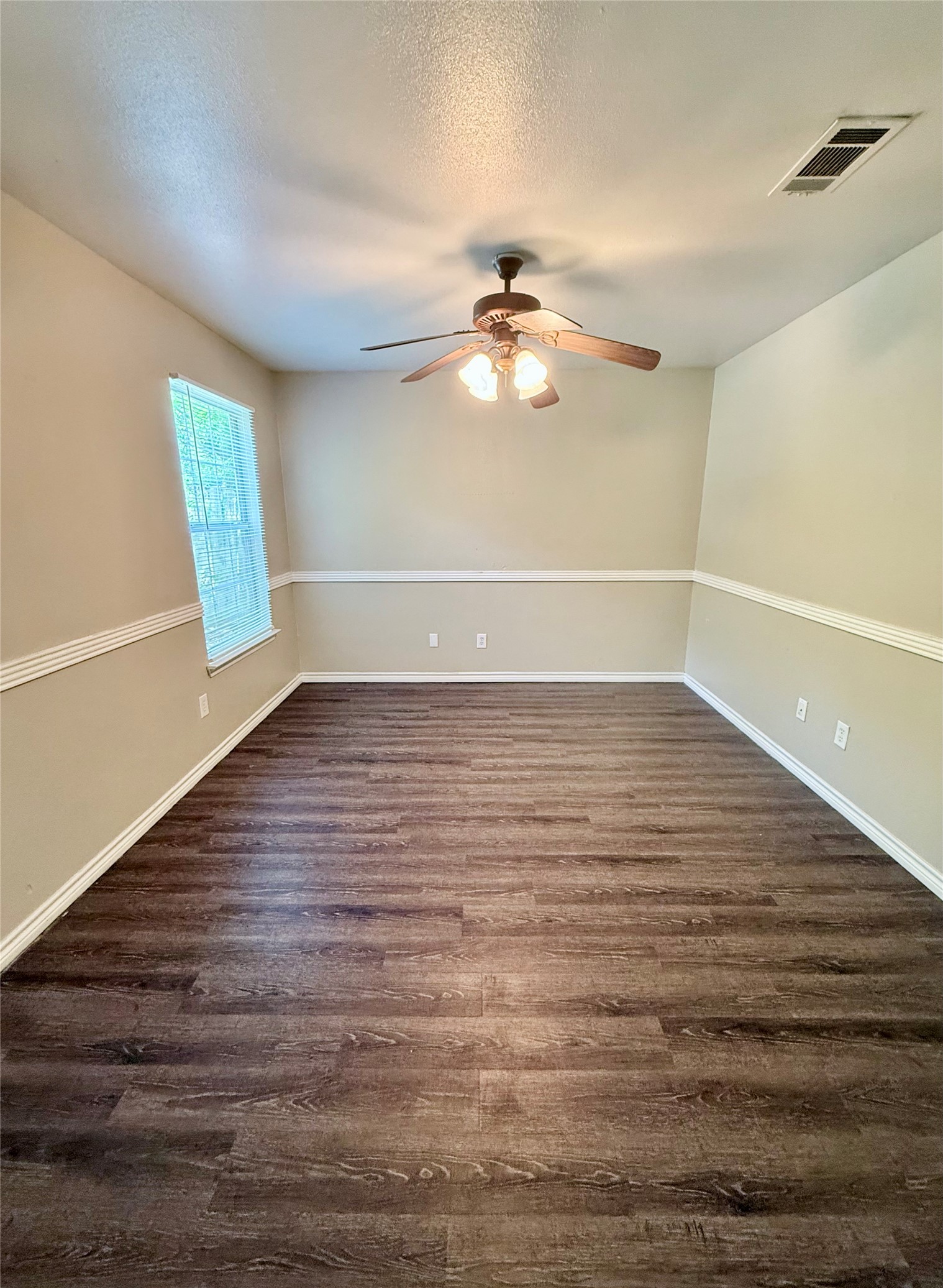 104 E Prospect Street Denison TX 75021