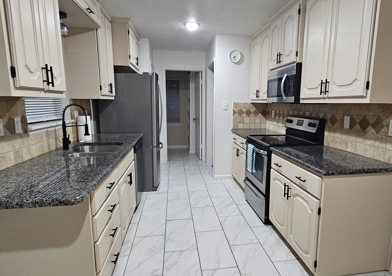 509 Chestnut Drive Grand Prairie TX 75052