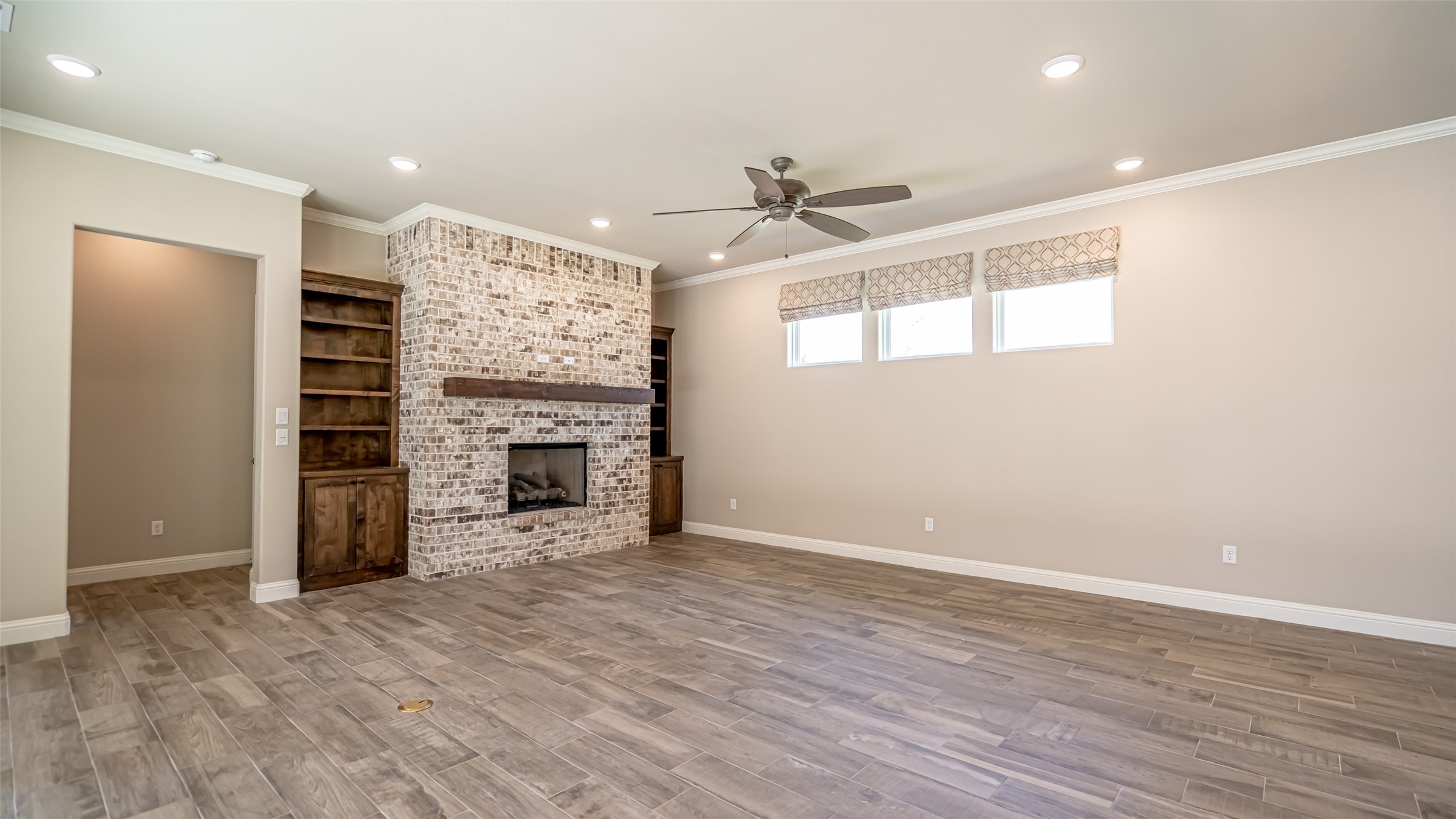 2407 Vineyard Drive Granbury TX 76048