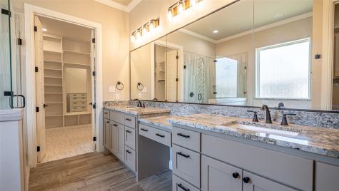 2407 Vineyard Drive Granbury TX 76048
