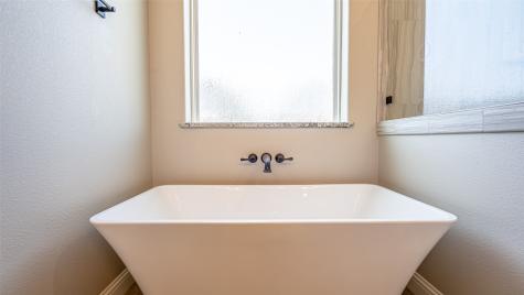 2407 Vineyard Drive Granbury TX 76048