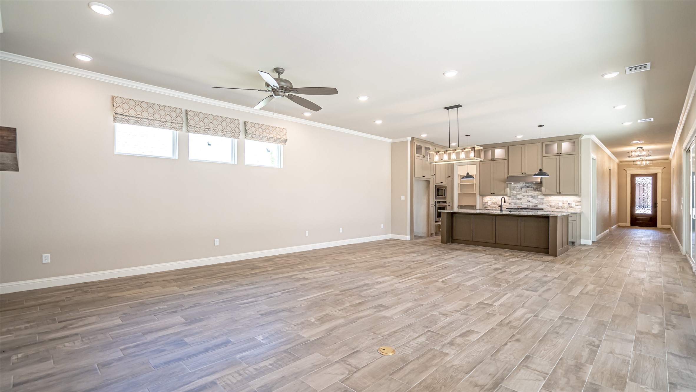 2407 Vineyard Drive Granbury TX 76048