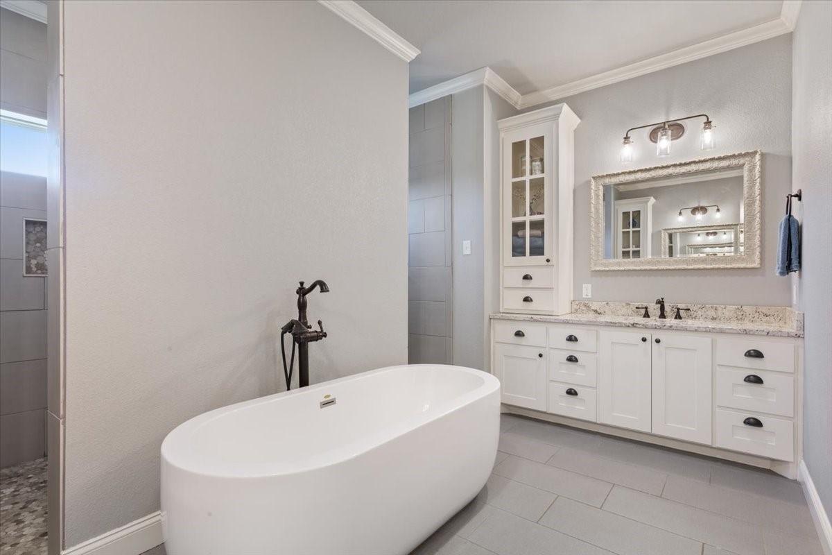 628 Wildflower Mcgregor TX 76657