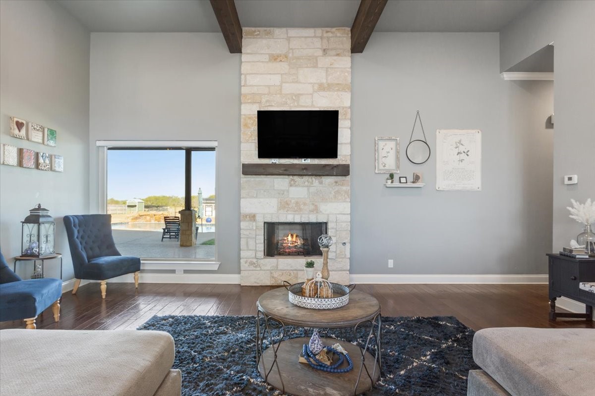 628 Wildflower Mcgregor TX 76657