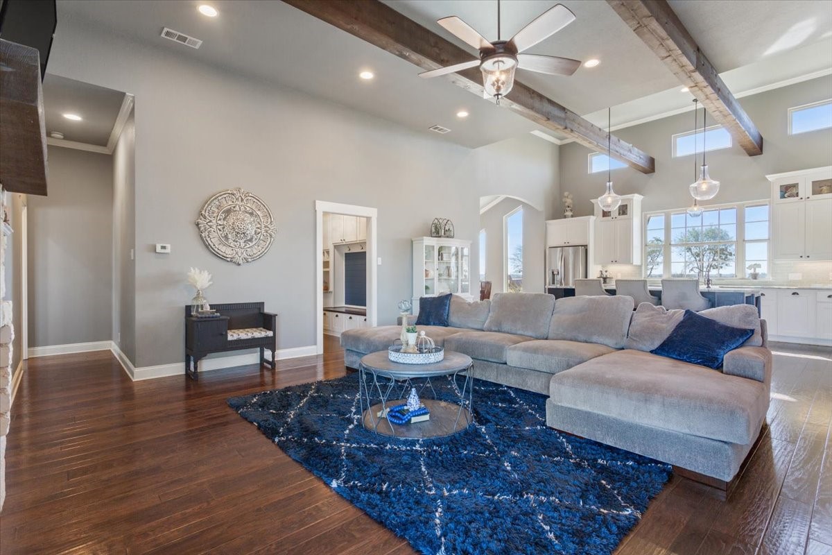 628 Wildflower Mcgregor TX 76657