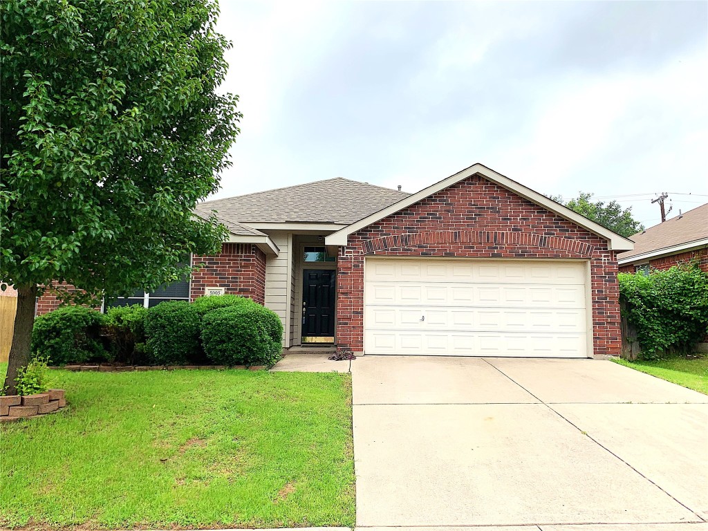 5005 Bedfordshire Drive Fort Worth TX 76135