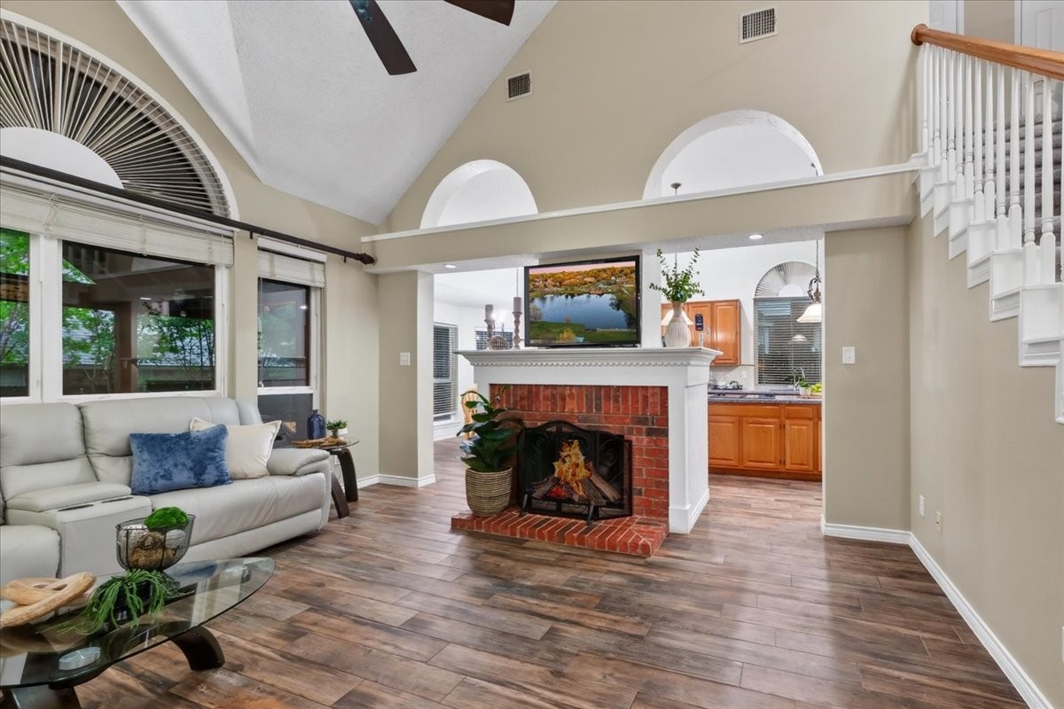 4016 Stone Brooke Drive Grapevine TX 76051