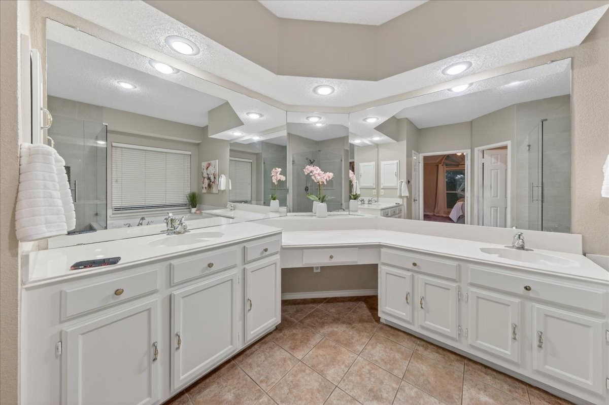 4016 Stone Brooke Drive Grapevine TX 76051