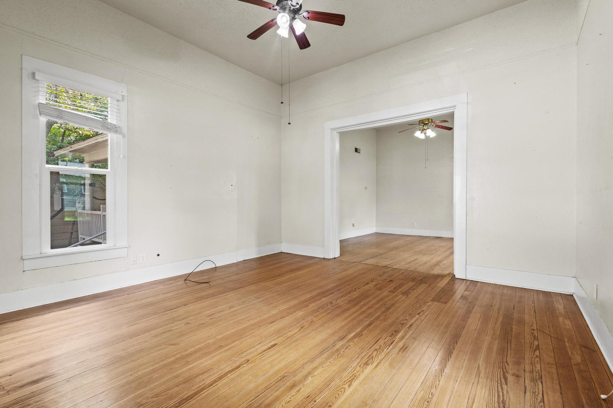 904 W Shepherd Denison TX 75020