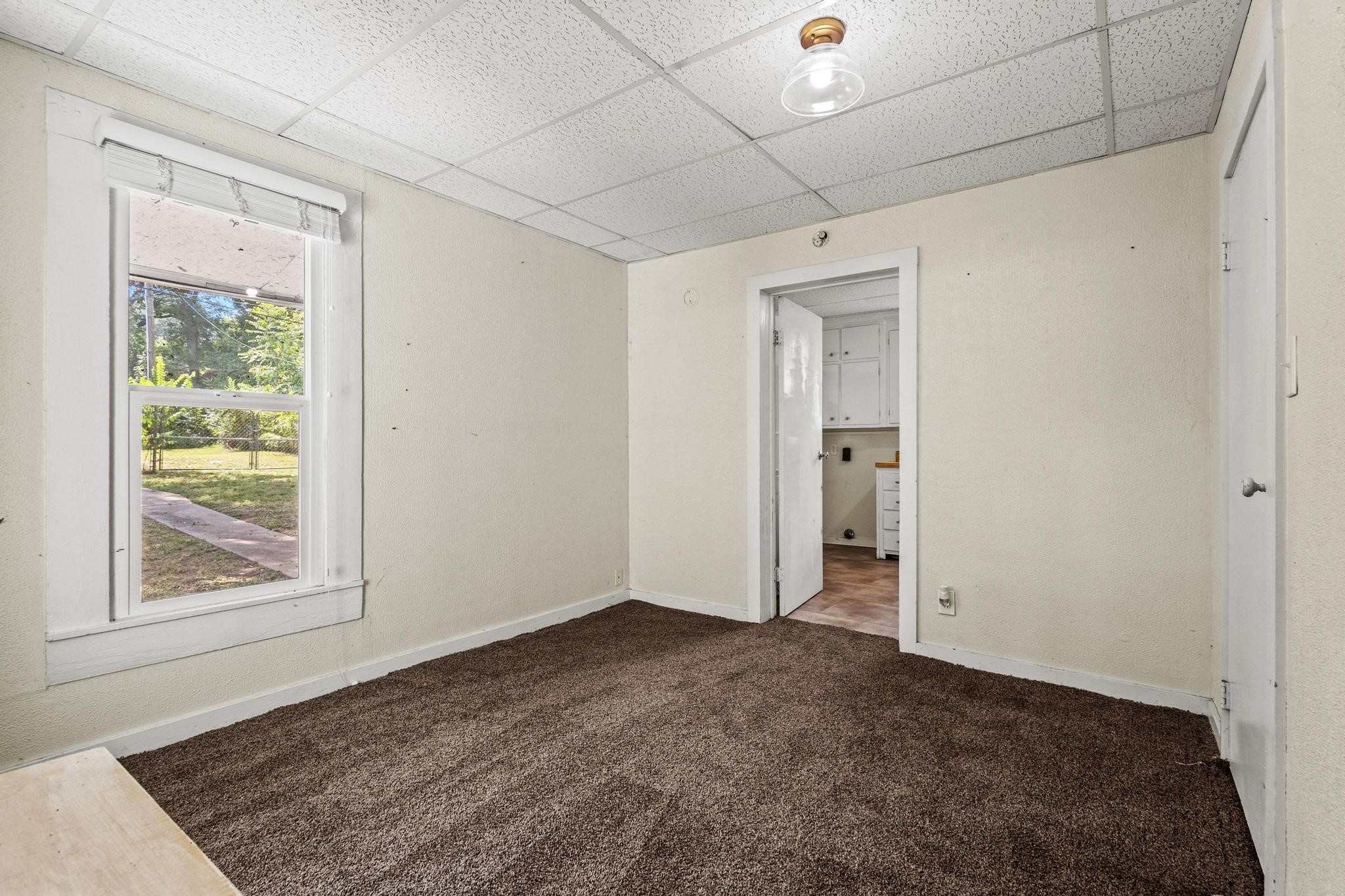904 W Shepherd Denison TX 75020