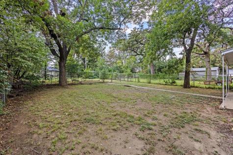 904 W Shepherd Denison TX 75020