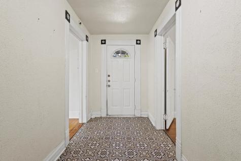 904 W Shepherd Denison TX 75020