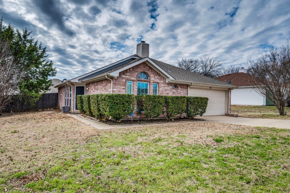 2806 Mediterranean Avenue Midlothian TX 76065