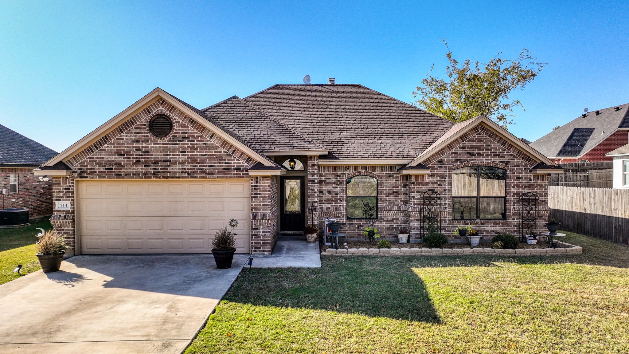 714 Ridgeway Boulevard Weatherford TX 76086