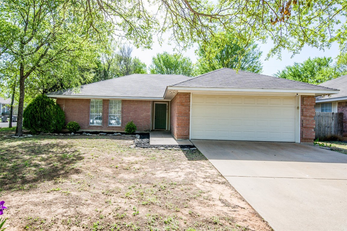 301 Paluxy Street Glen Rose TX 76043