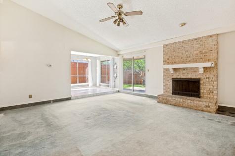 2205 Phoenix Drive Garland TX 75040