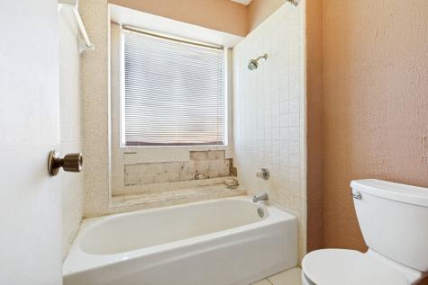 2205 Phoenix Drive Garland TX 75040
