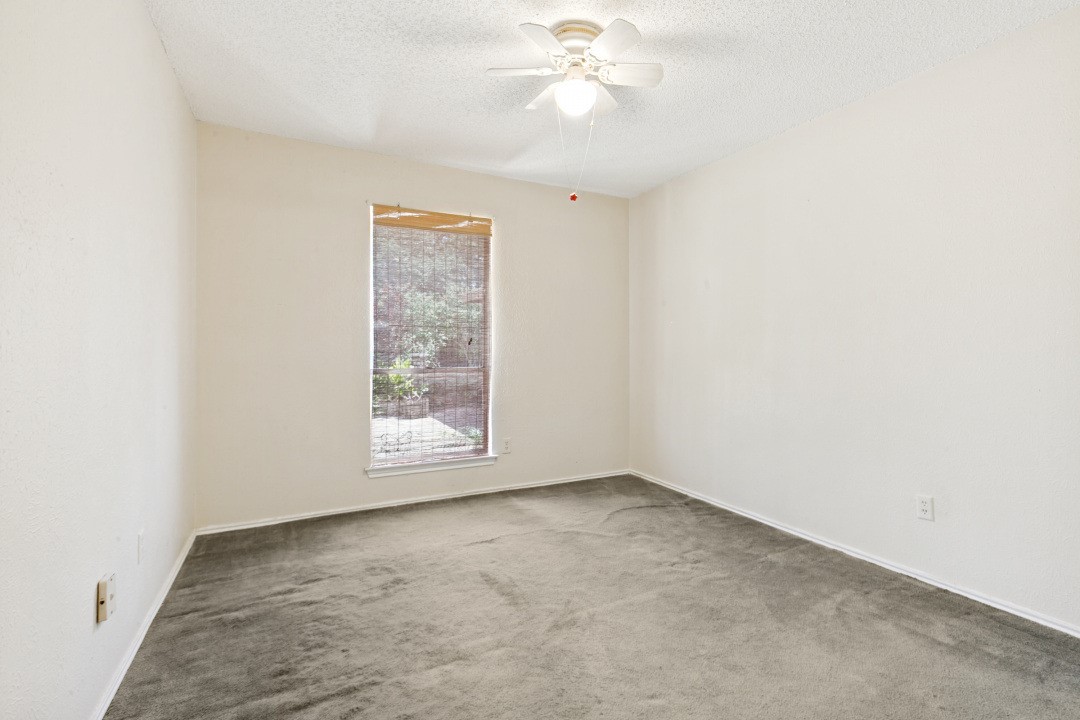 2205 Phoenix Drive Garland TX 75040